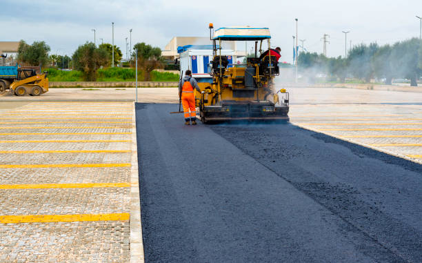 Best Professional Driveway Pavers  in Two Rivers, WI